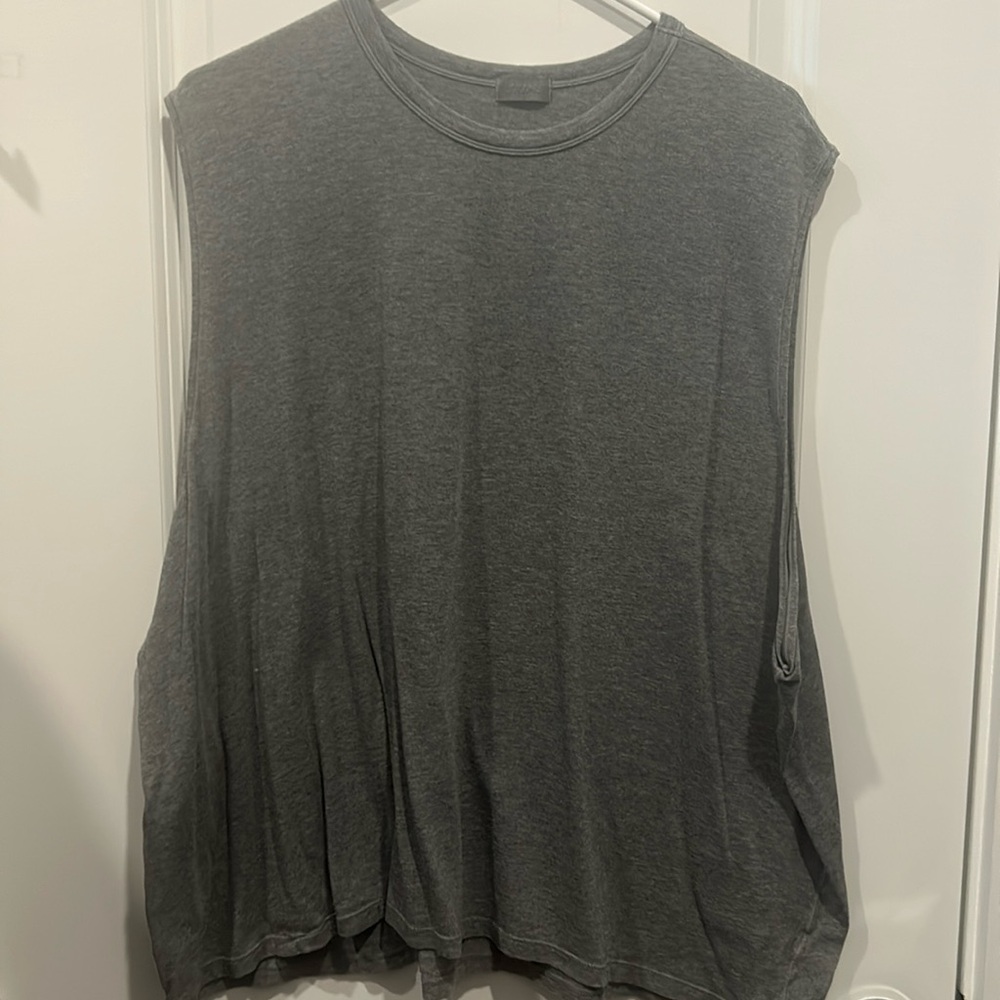 Skims top
